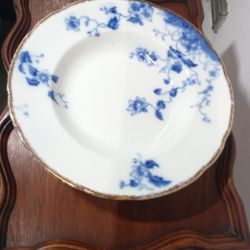 Pristine Flow Blue Plate. Absolutely Like New (