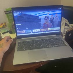 Lenovo Chromebook Idea pad 3