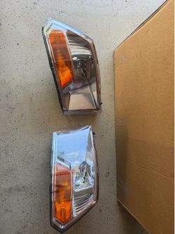 2009 - RAM 1500 headlights New
