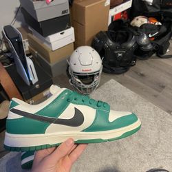 dunk low lottery green