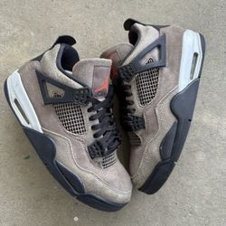 Air Jordan 4 Retro Taupe Haze size 10