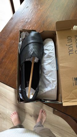 Black Toms size 6.5