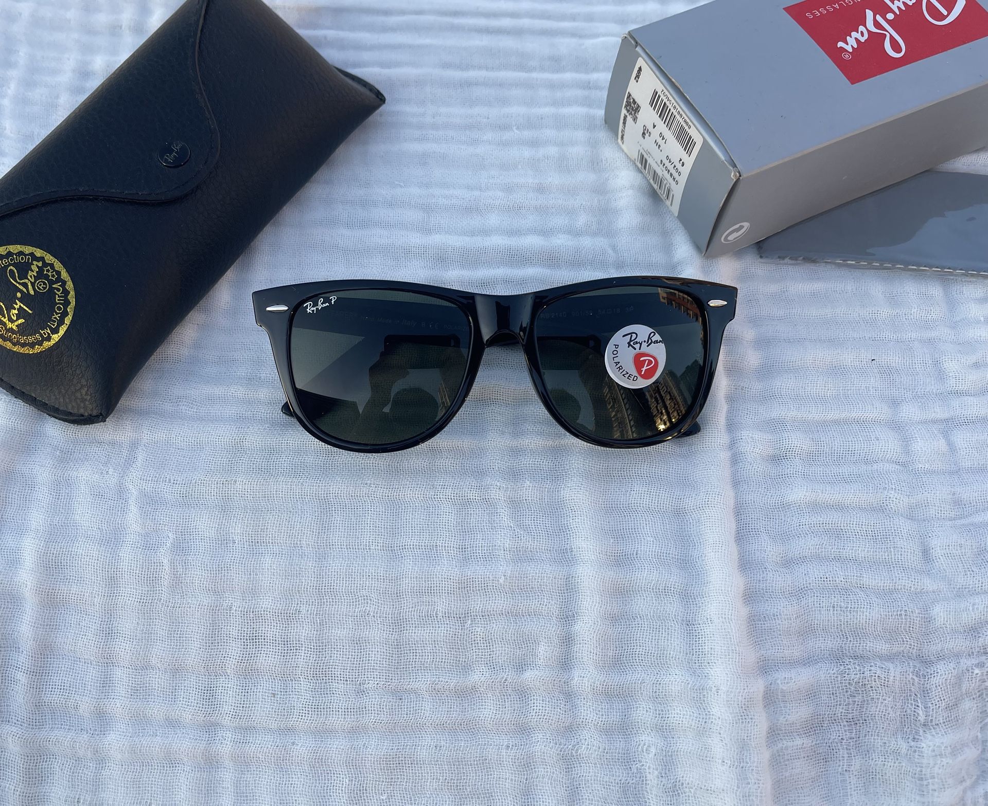 Polarized Lenses Unisex Sunglasses Wayfarer 2140