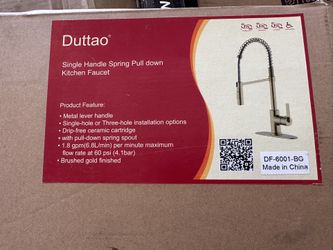 Gold Finish Single Handle Kitchen Faucet