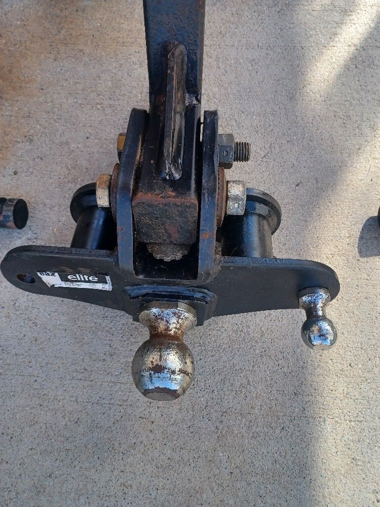 TOWING SYSTEM FOR RV Travel Trailer