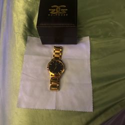 18kt Gold Plated Watch from TGG