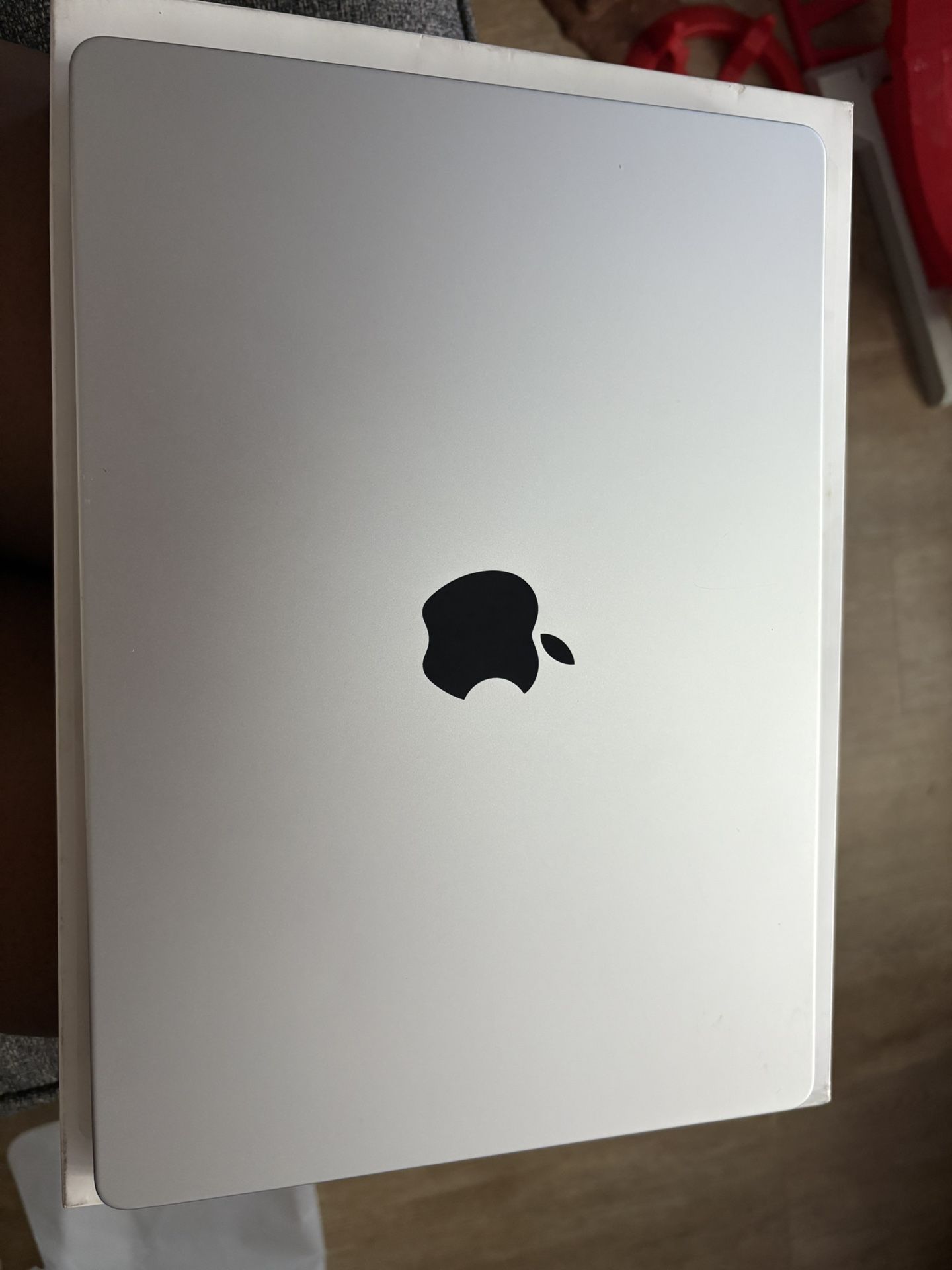 Like New MacBook Pro 14”