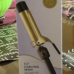 Hot Tools Curling Iron , New Never Open 