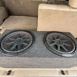 2 12 Kicker Subs And Kicker amp 