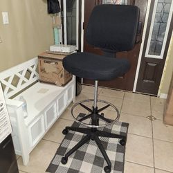 OFFICE CHAIR NEW
