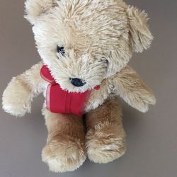 Plush bear toy