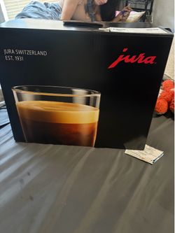Jura Switzerland e8 coffee maker