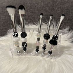 Makeup Brushes 