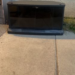 TV Stand W/glass Doors