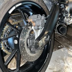 2015 Fz09