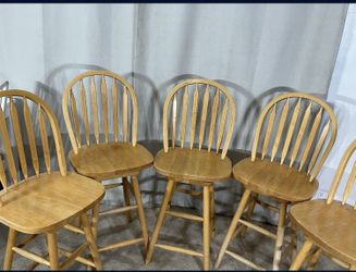 26” Swivel Bar Stools (5)