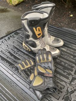 SIDI Riding Boots / Gloves