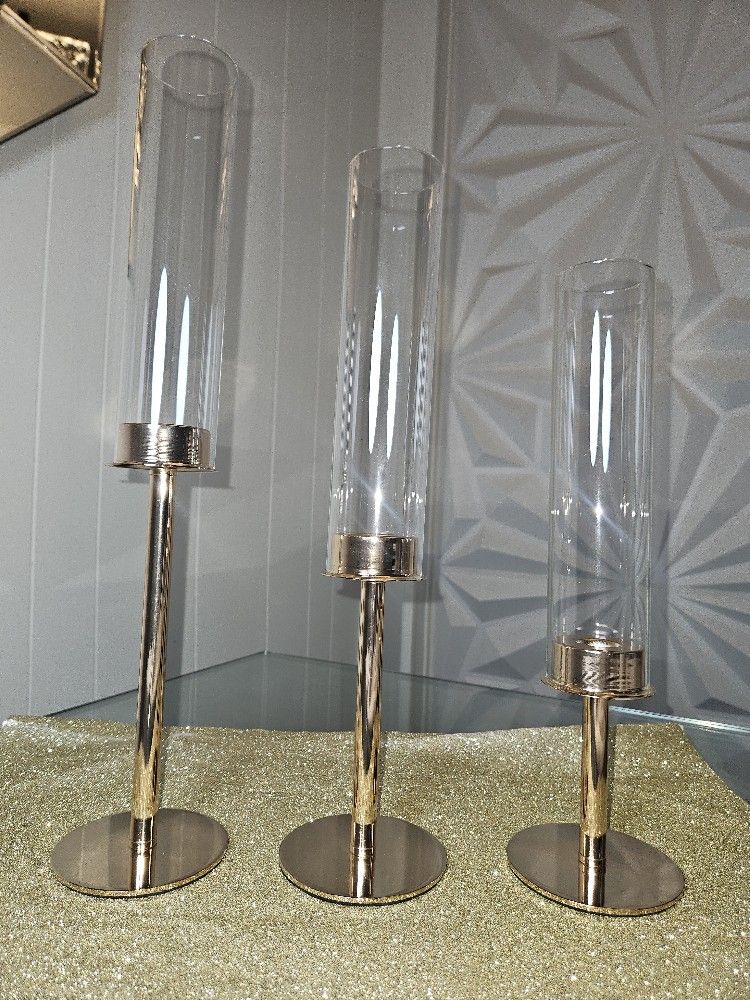 Elegant Metal Candles Holder Glass