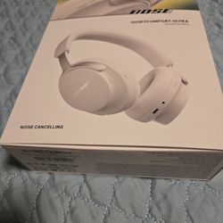 Bose QuietComfort Ultra Bluetooth Headphones (White)