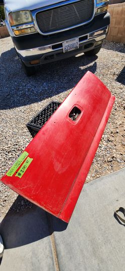 Chevy/GMC Tailgate 01/02