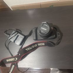 Canon EOS Rebel T5i 