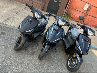 230cc mopeds with warranty. (Read description)