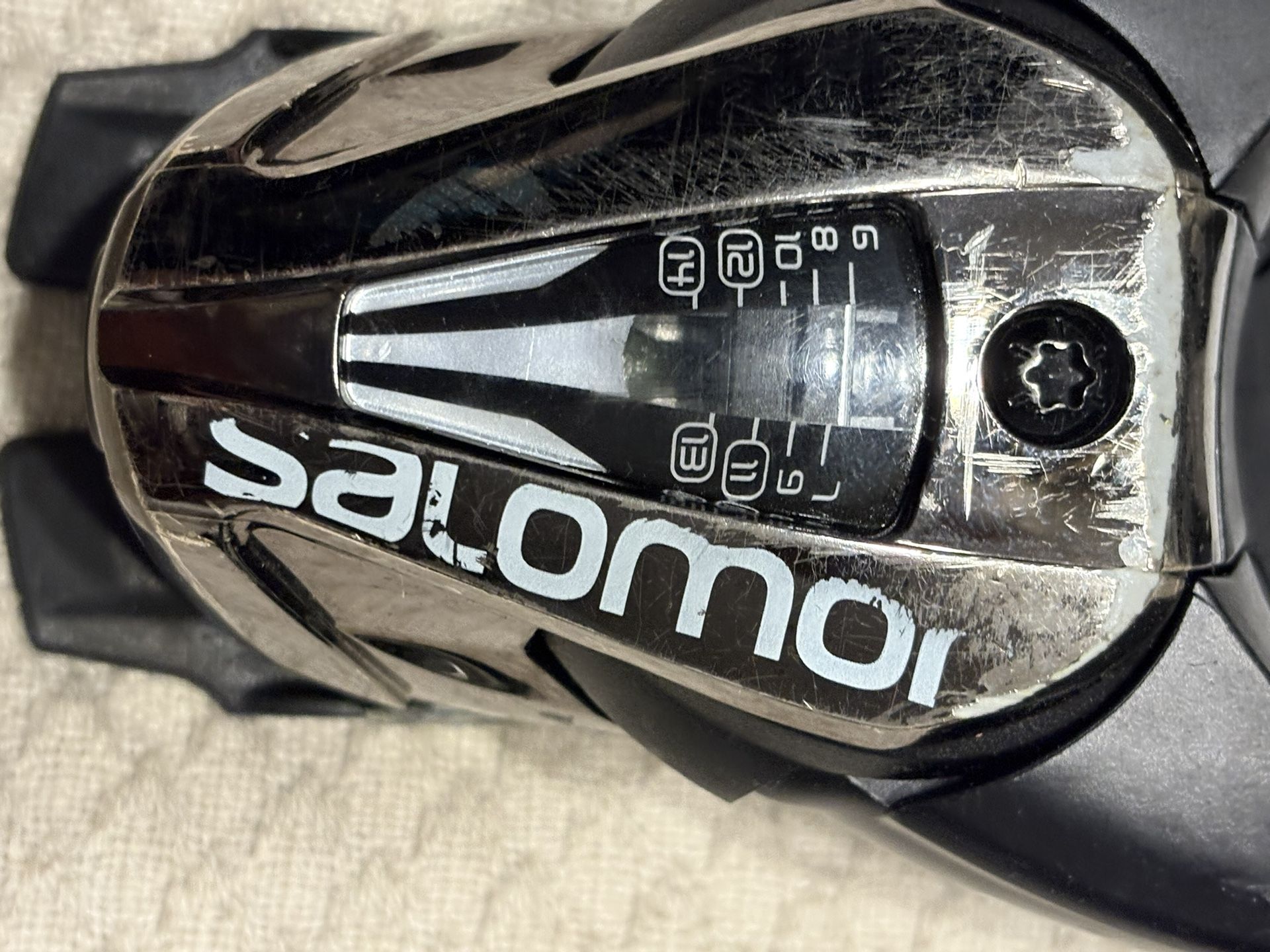 Brand New Bindings Ski & Snowboard— Salomon Din 14 Pro Fully Adjustable $98 And Up