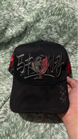 Makabelico Hat