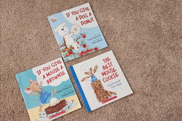 Scholastic book set of 3 by Laura Numeroff