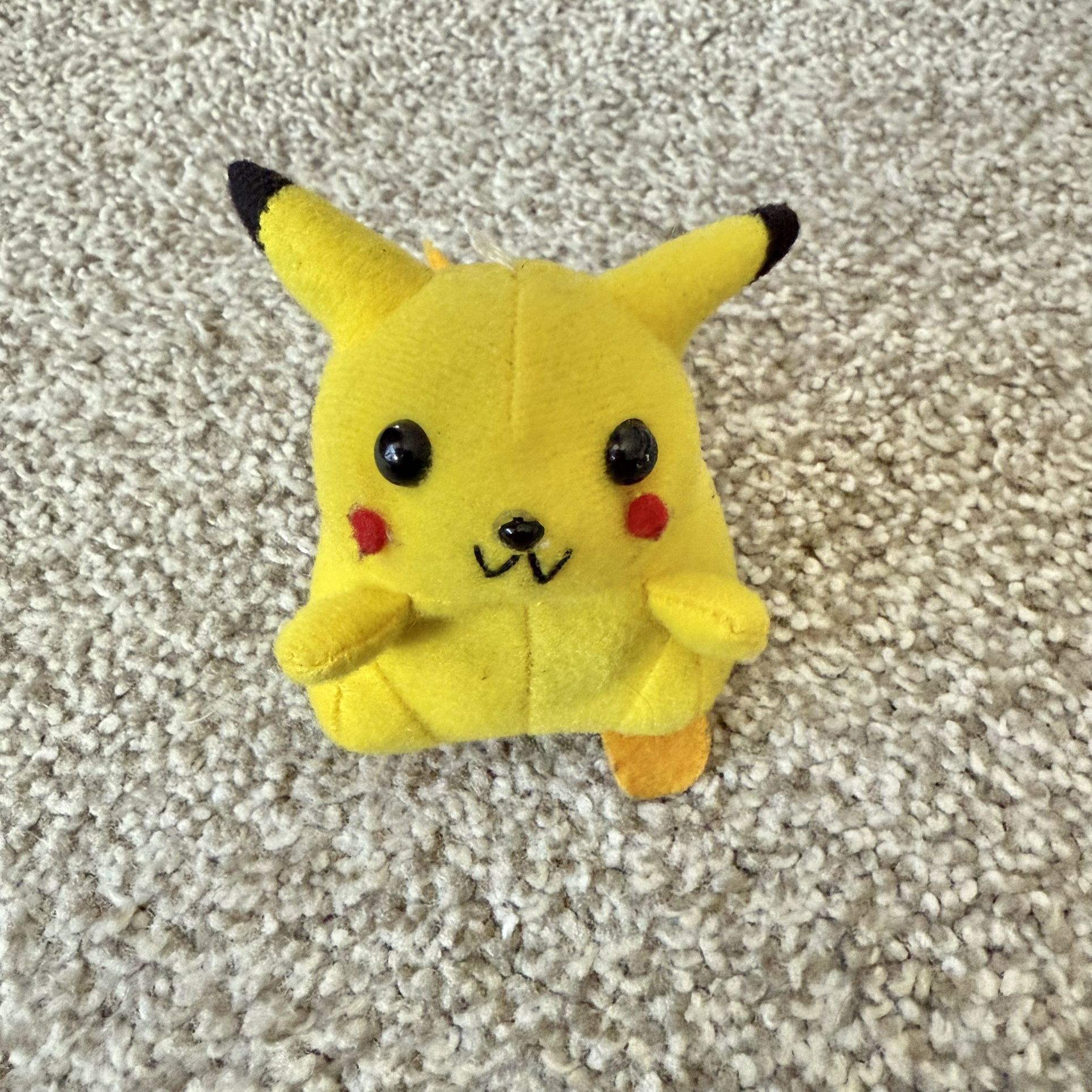 Vintage Vibrating Pokémon Pikachu with Pull String Ring