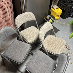 Foldable Chairs