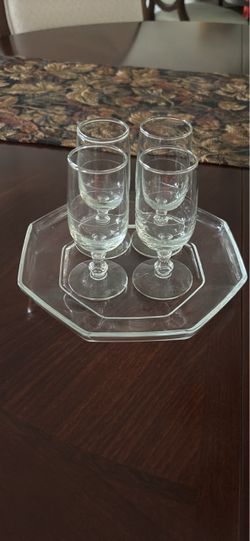 Set of 4 Clear Cordial Glass Stemmed Cordial Glasses