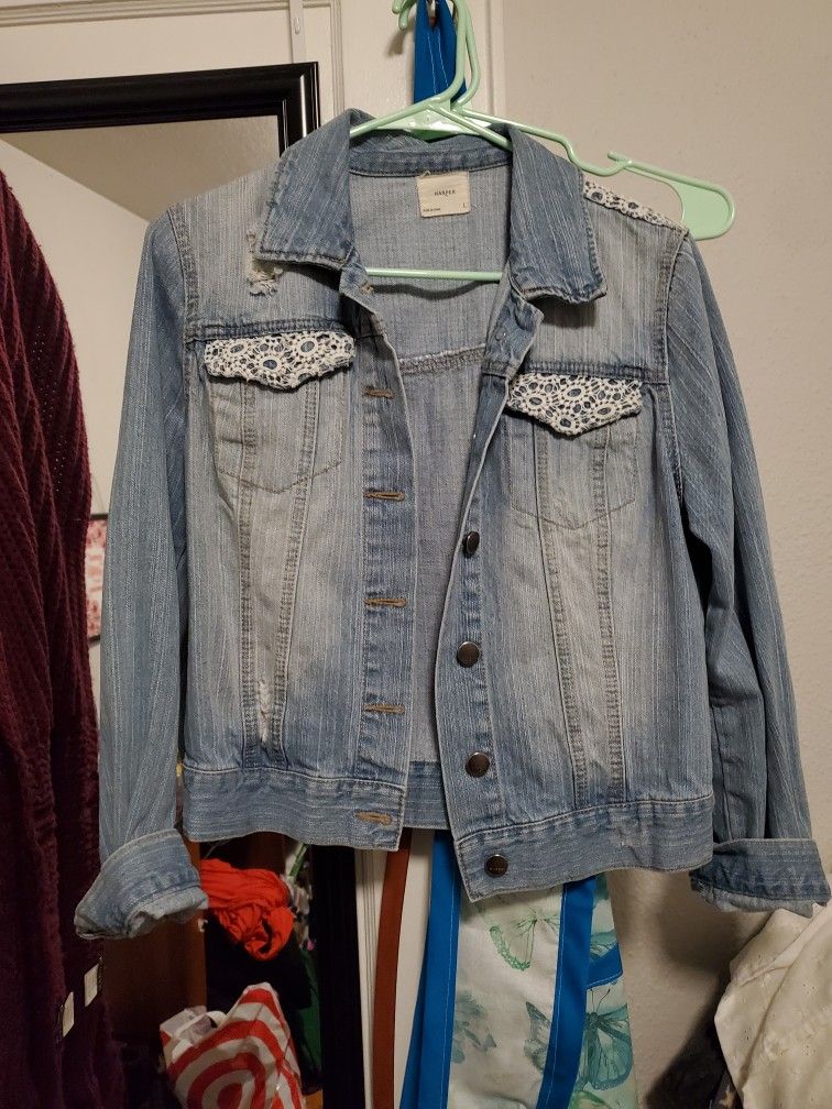 Harper light blue jean jacket size Large with lace detail