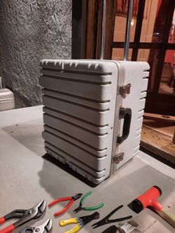 Military Grade Rugged Rolling Toolcase With Tools