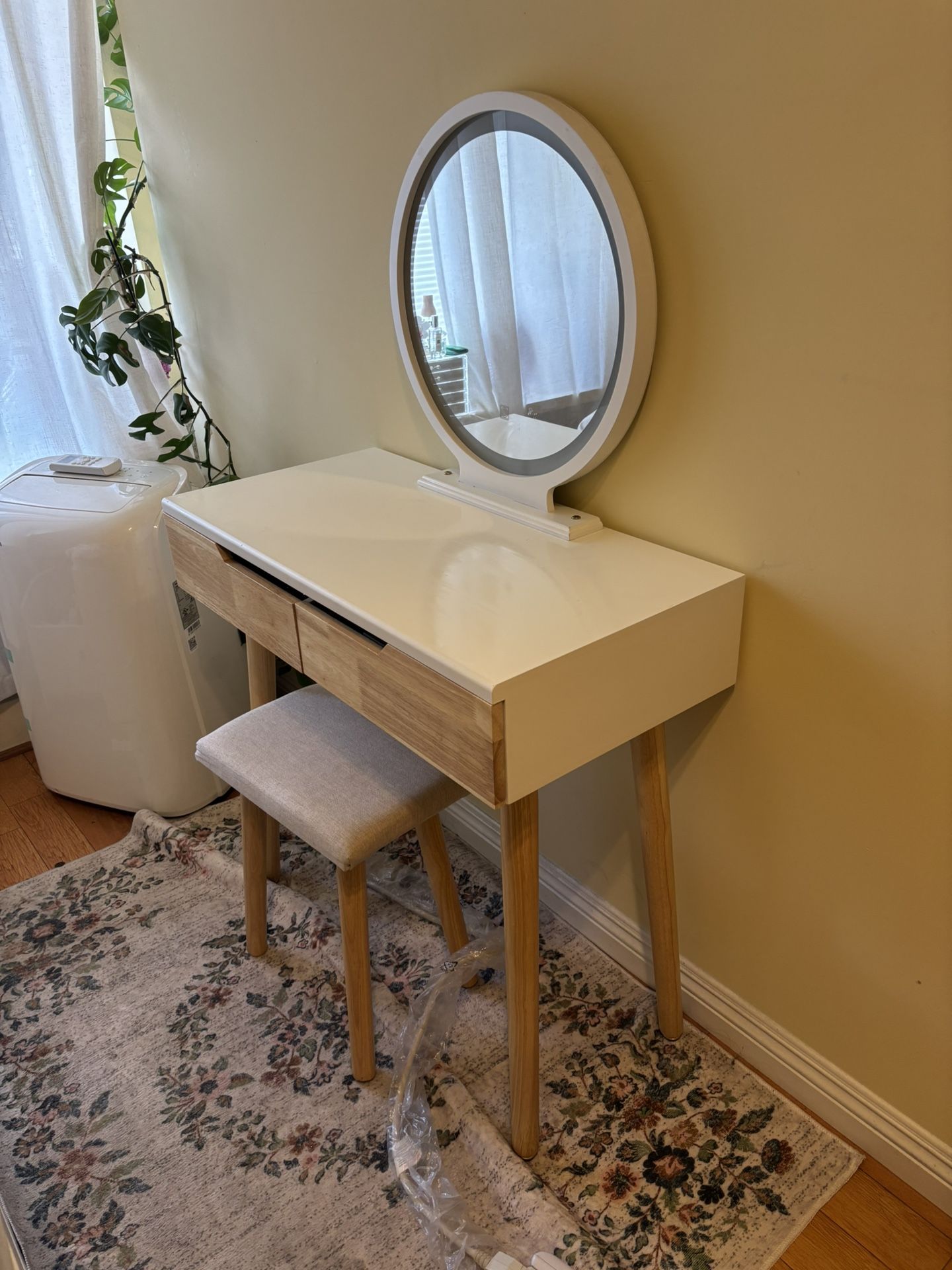 Vanity with Stool