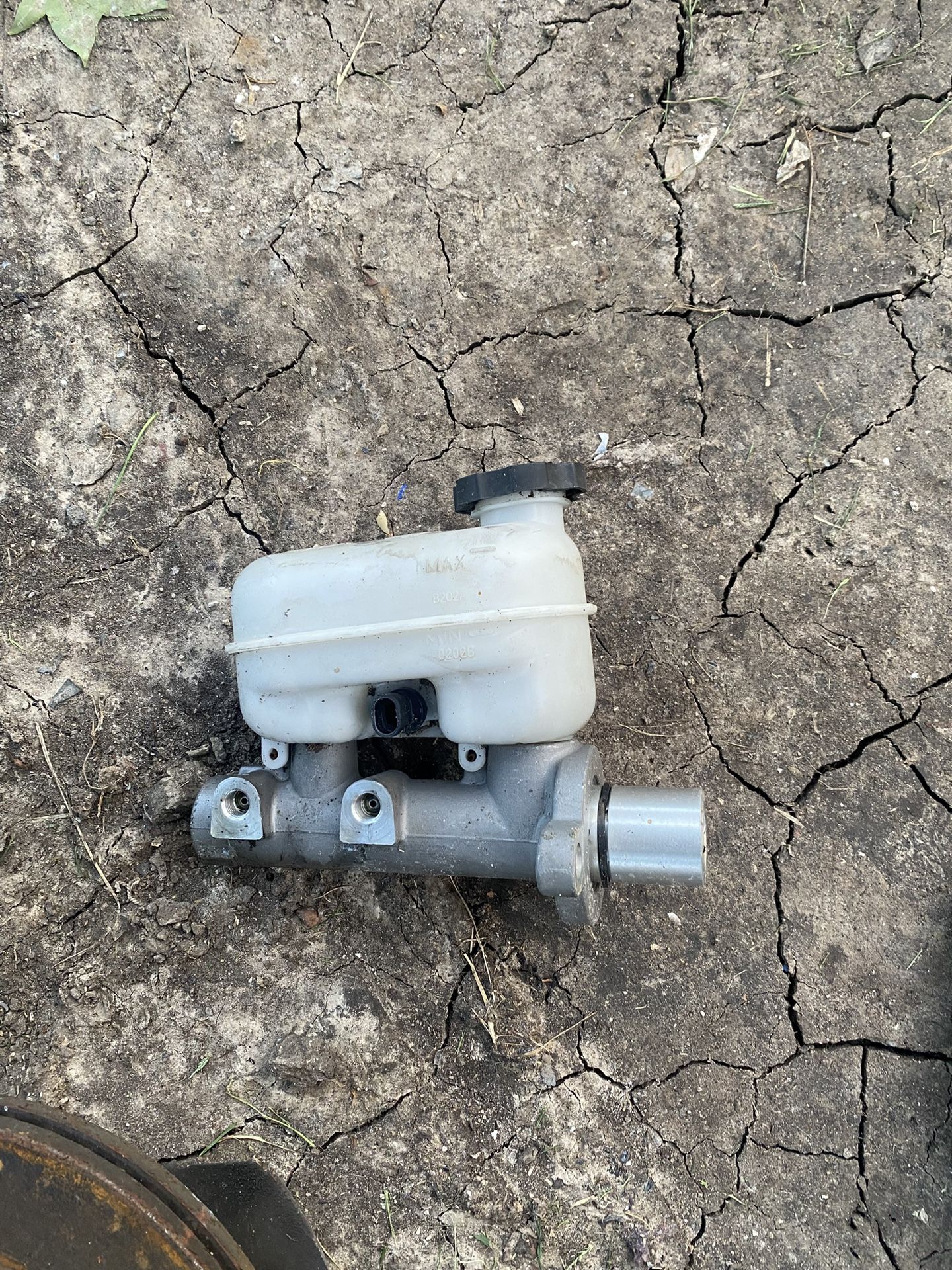 Master Cylinder