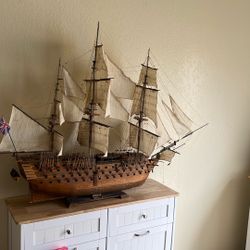 H.M.S. VICTORY LORD NELSONS FLAG SHIP 