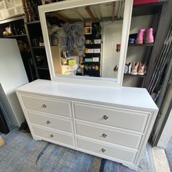 Dresser And Mirror 