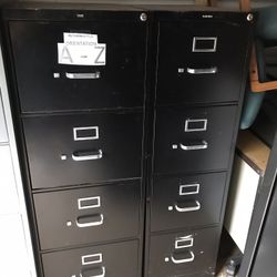 4 Drawer File Cabinets 