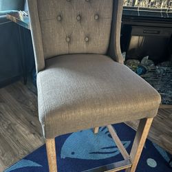 FREE BAR STOOL