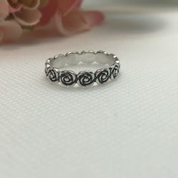 Eternity Rose Band Ring | Size 8