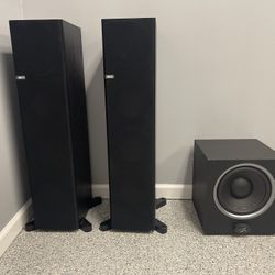 KEF High End Speakers Q700