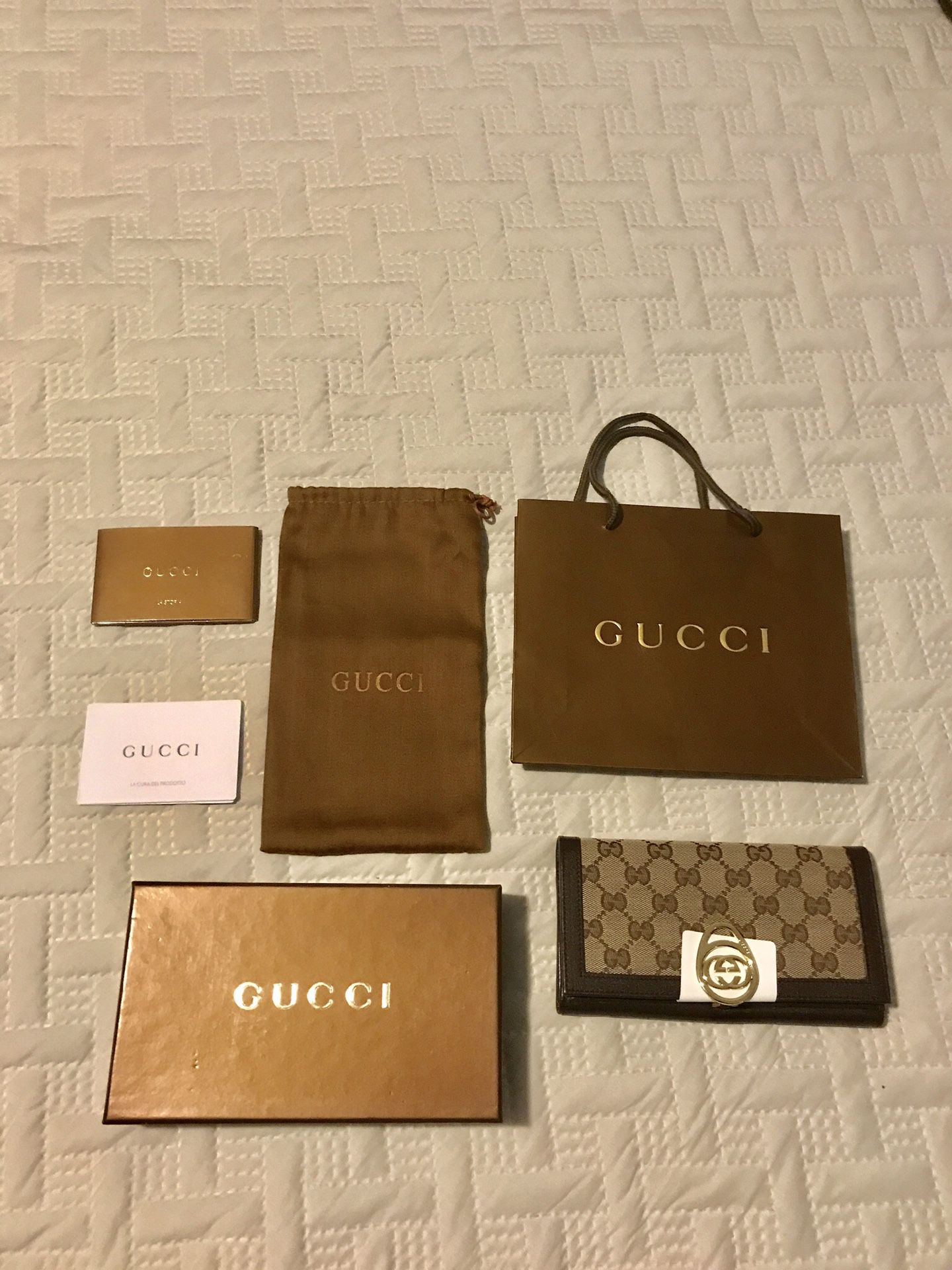 Gucci; women wallet, New