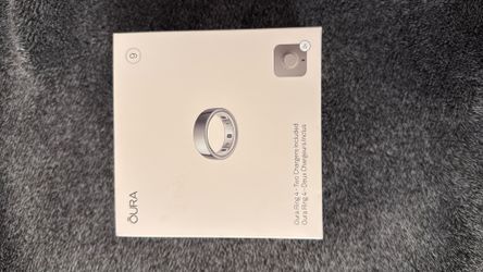 Oura Ring 4 - SIZE 9