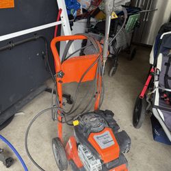 Husqvarna PW3100 Pressure Washer