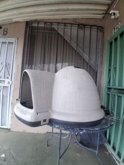 Casa para perro mediana