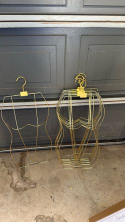 Wire body shape hanger 7