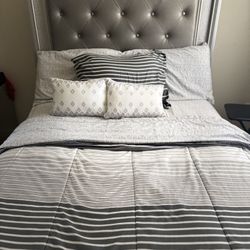 Full Size Set W Dresser, Nightstand And Bedframe (Grey)