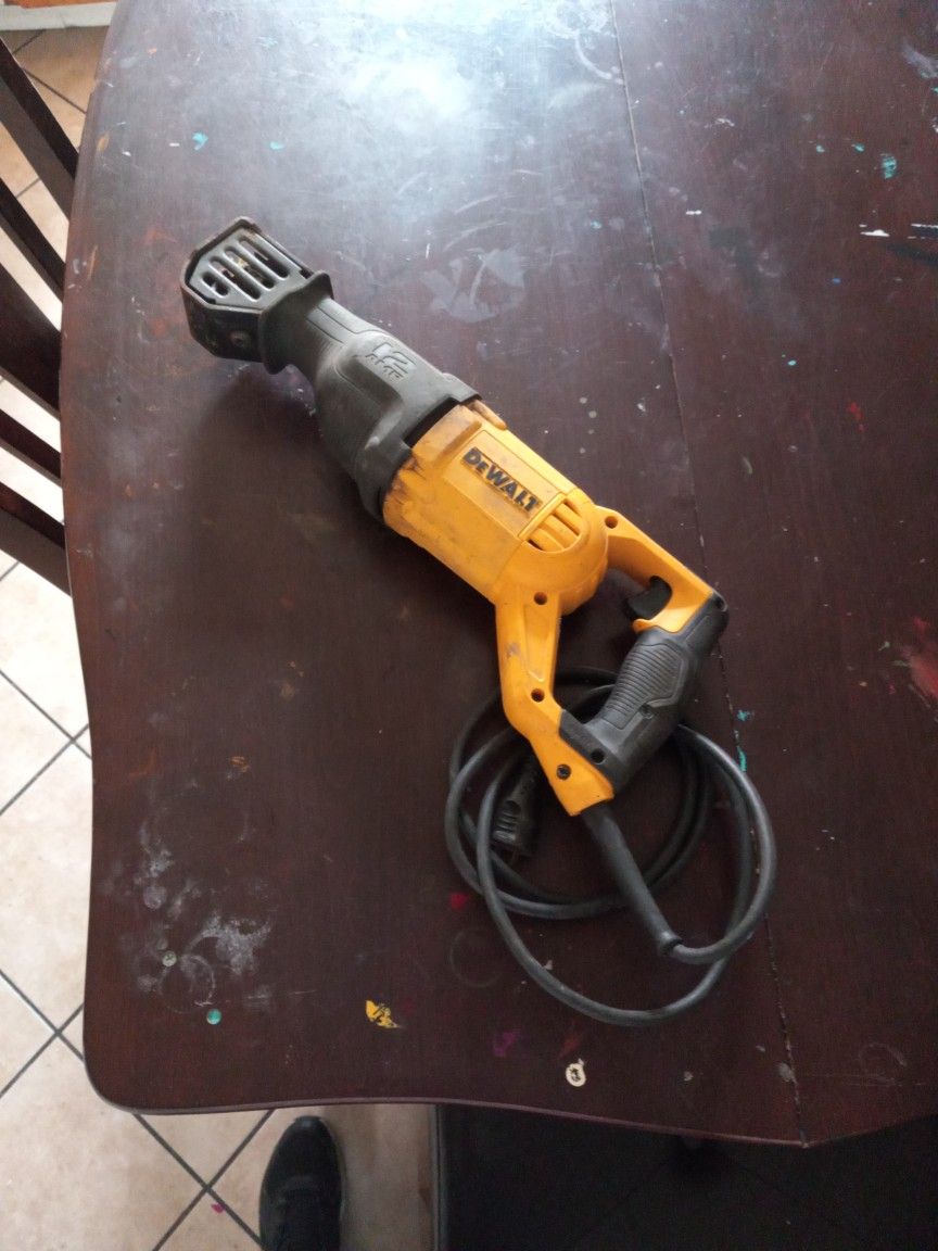 Dewalt Sawzaw