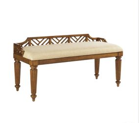 Tommy Bahama Island Estate Plantain Bed Bench